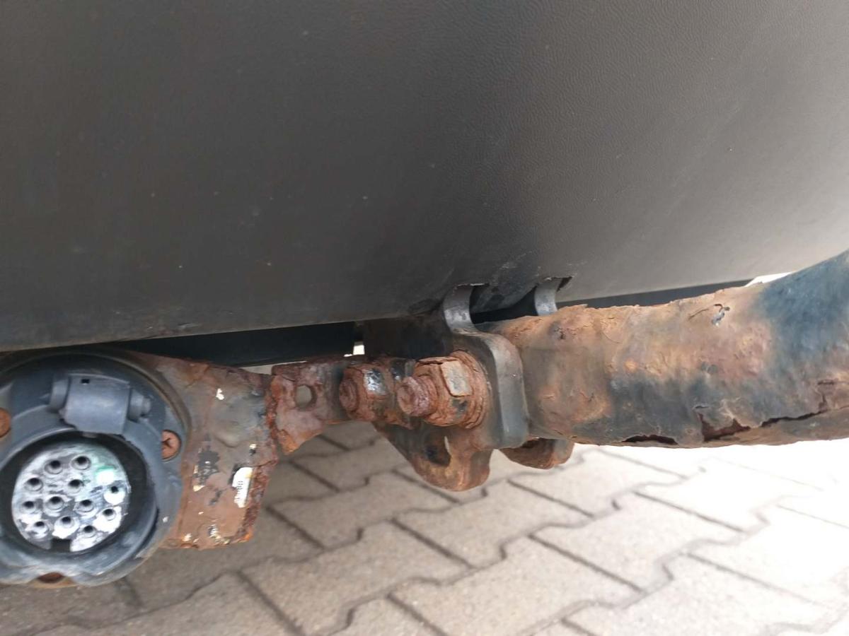 VW Jetta 1K2 original Stoßstange Stossfänger hinten LC9X Deepblack Bj.2009